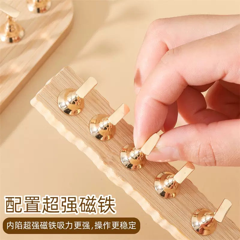 Nail Stand