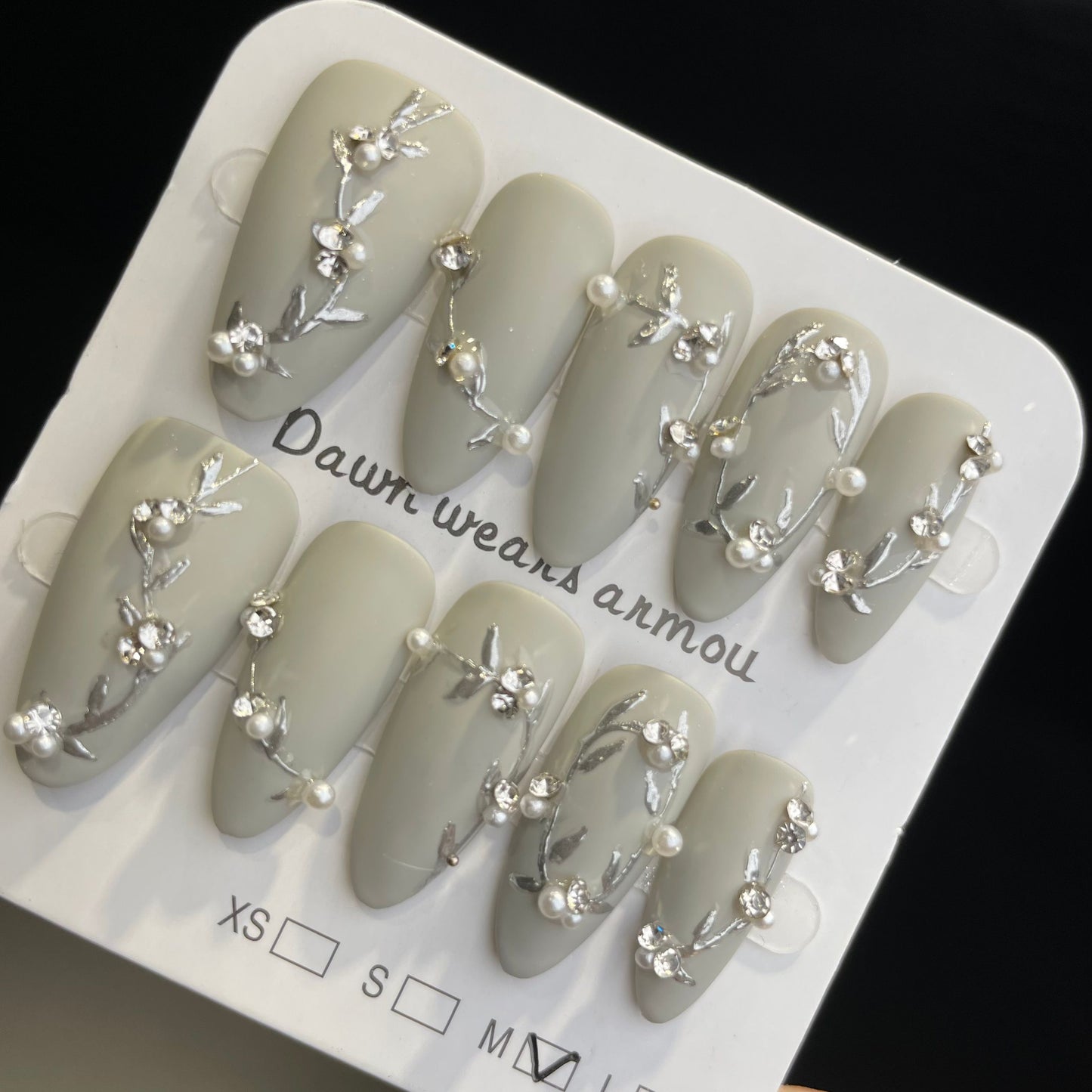 Handmade Press On Nails Long Almond Silver flower-XiXX