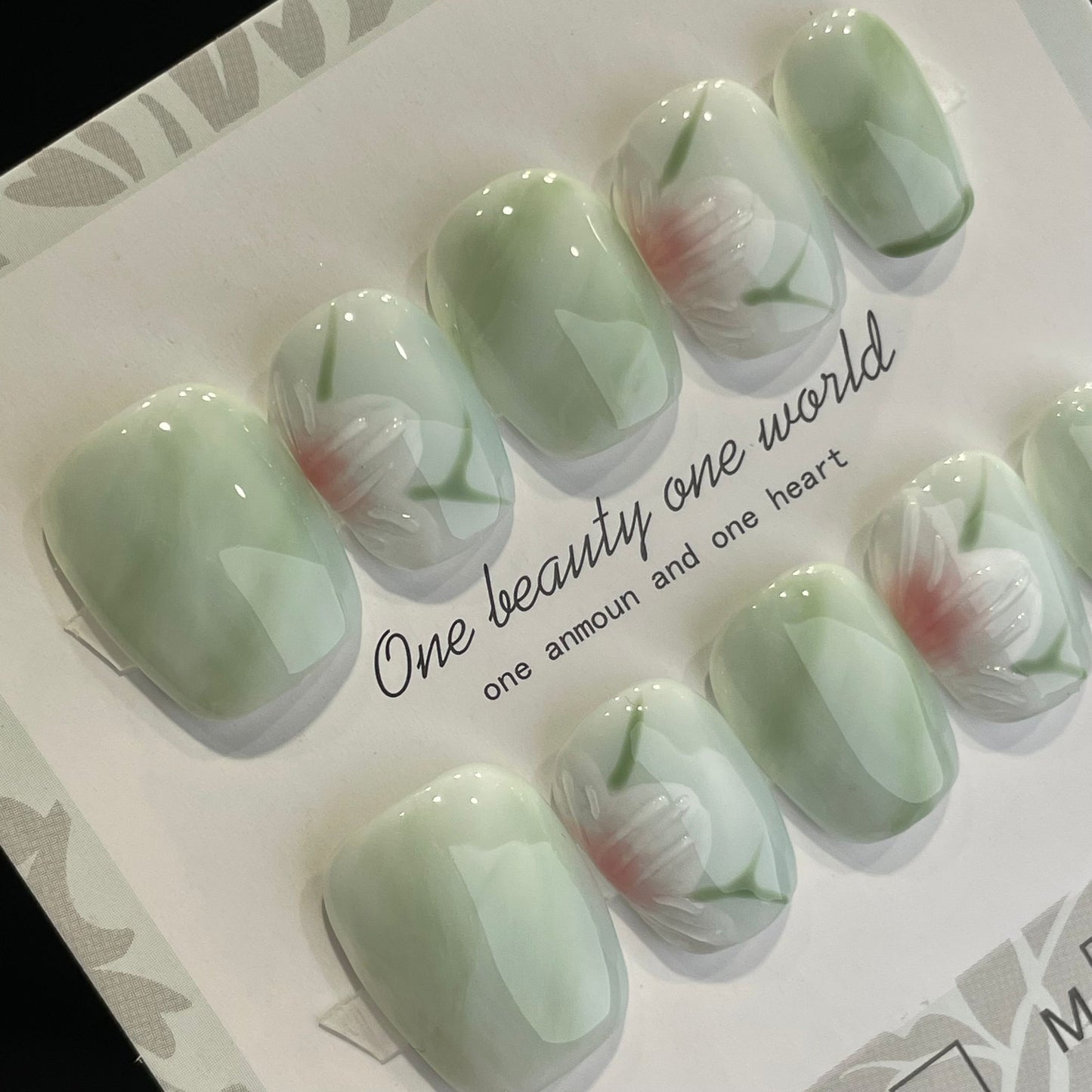 Handmade Press On Nails Short Square Green flower