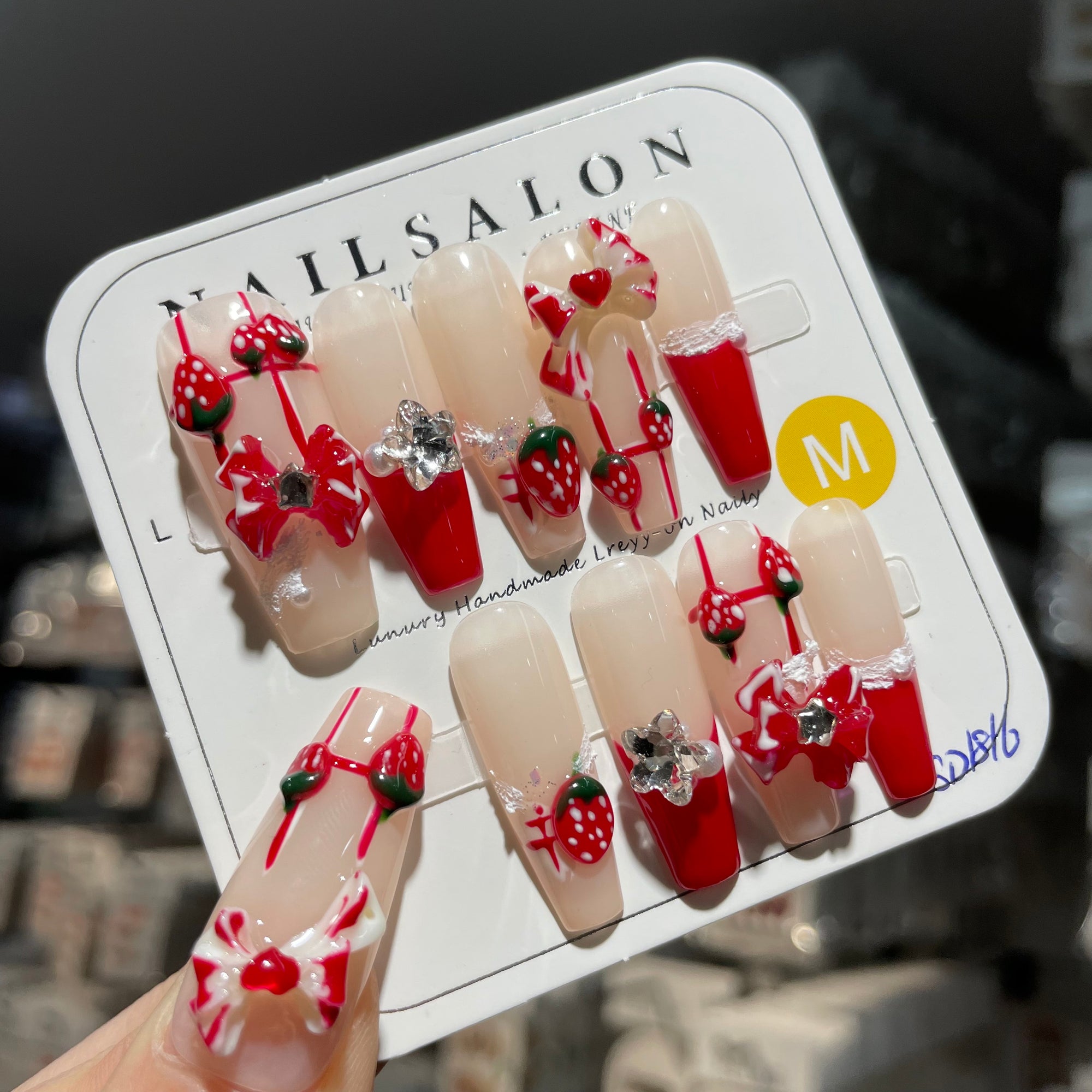 Y-H hand made press on nails Bow and strawberry 024