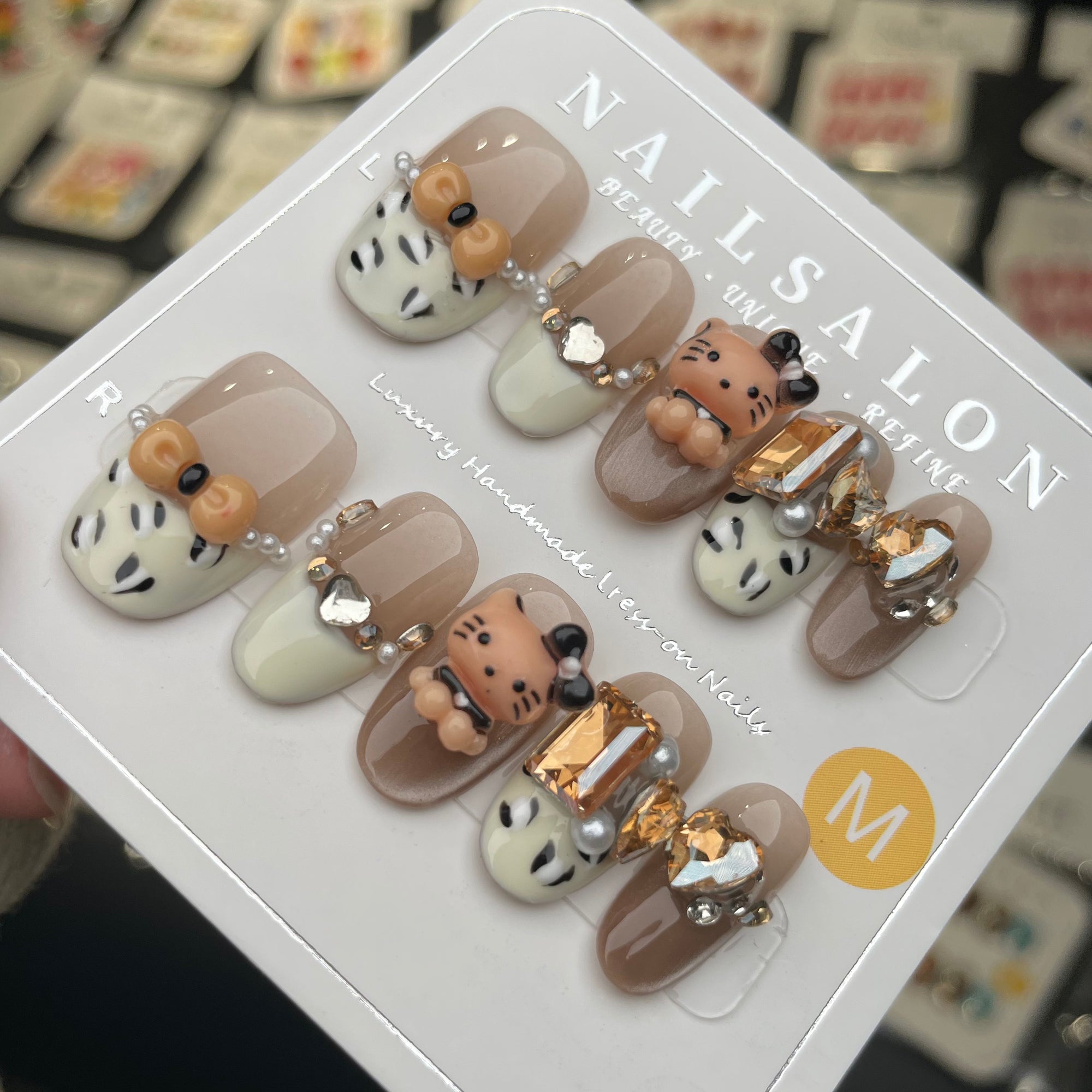 Y-H hande made press on nails Cute cat 037