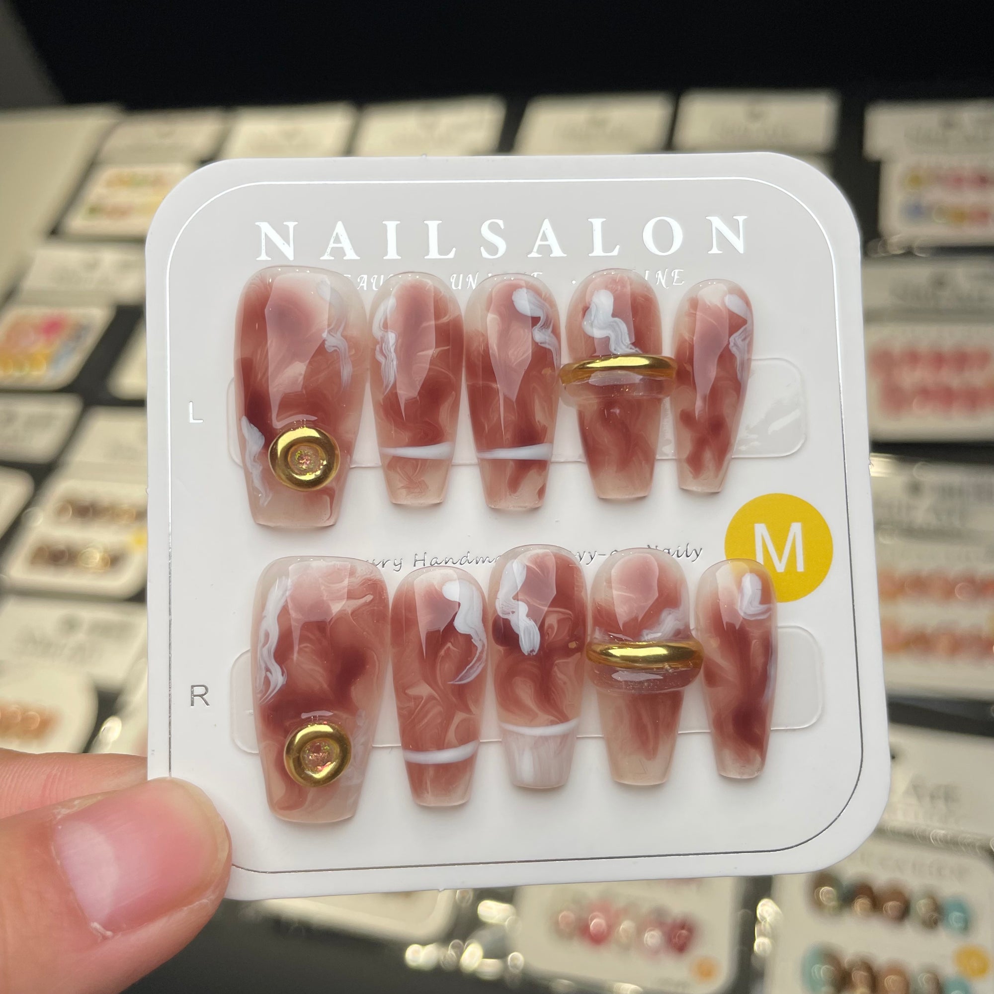 Y-H  hande made press on nails Golden Circle 038