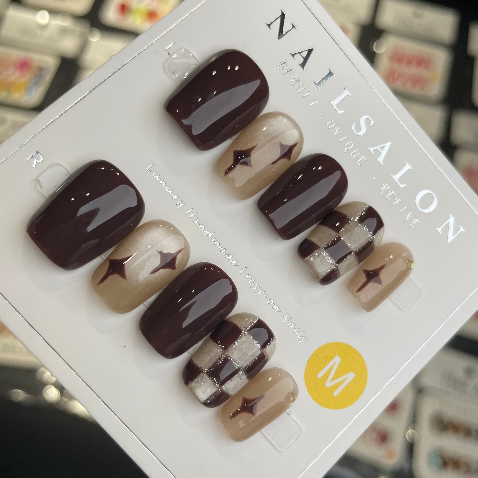 Y-H  hande made press on nails  Brown plaid 039