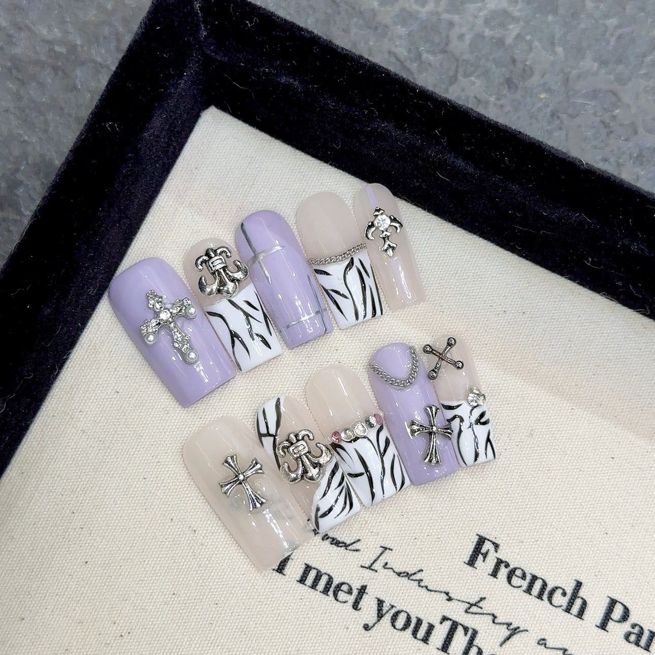 Y-H hand made press on nails Alloy Cross 2027