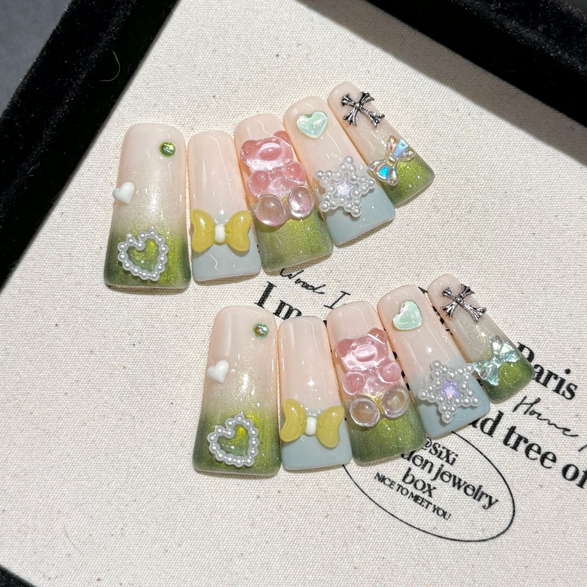 Y-H Duckbill Cute Heart 2094