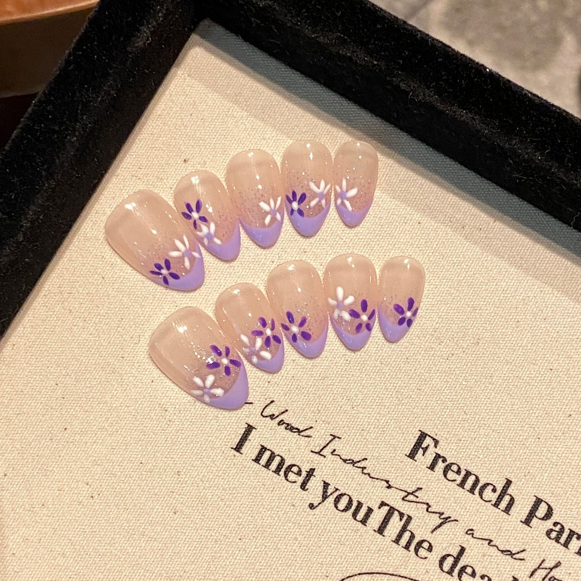 Y-H  press on nails Violet 2144