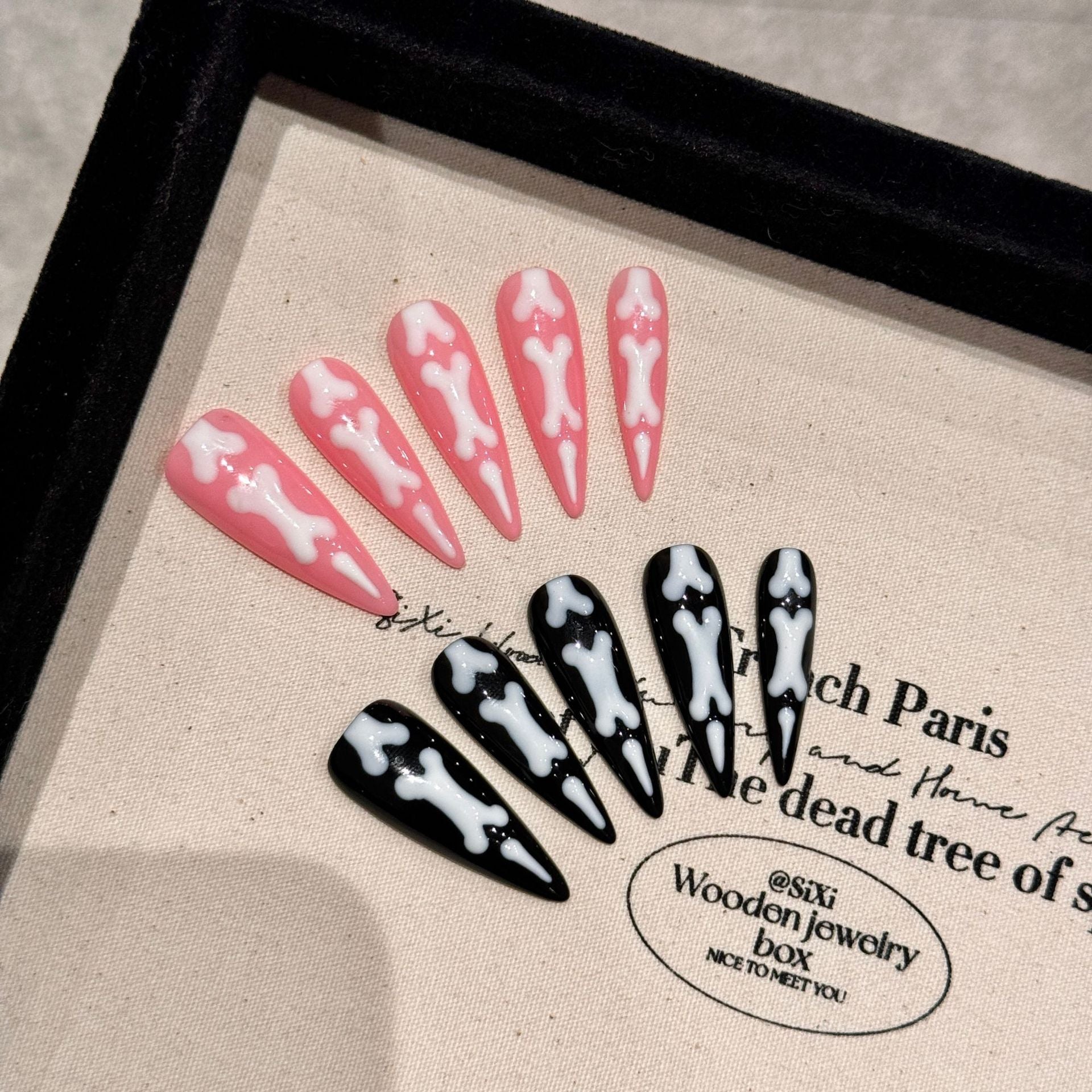 Y-H  hand made press on nails Halloween 2187