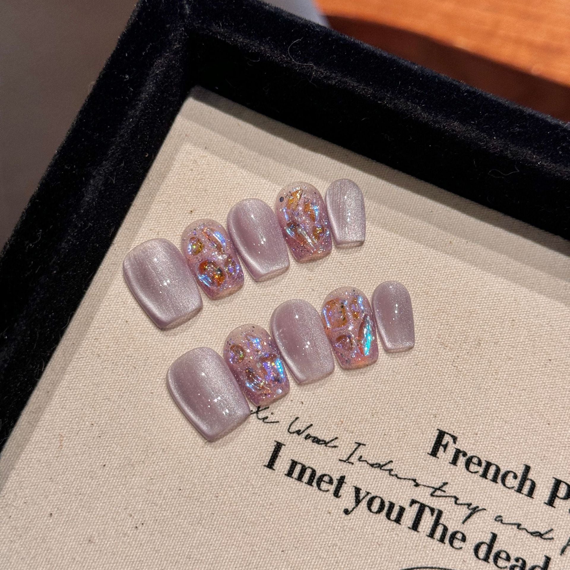 Y-H  press on nails Taro Bobo 2261