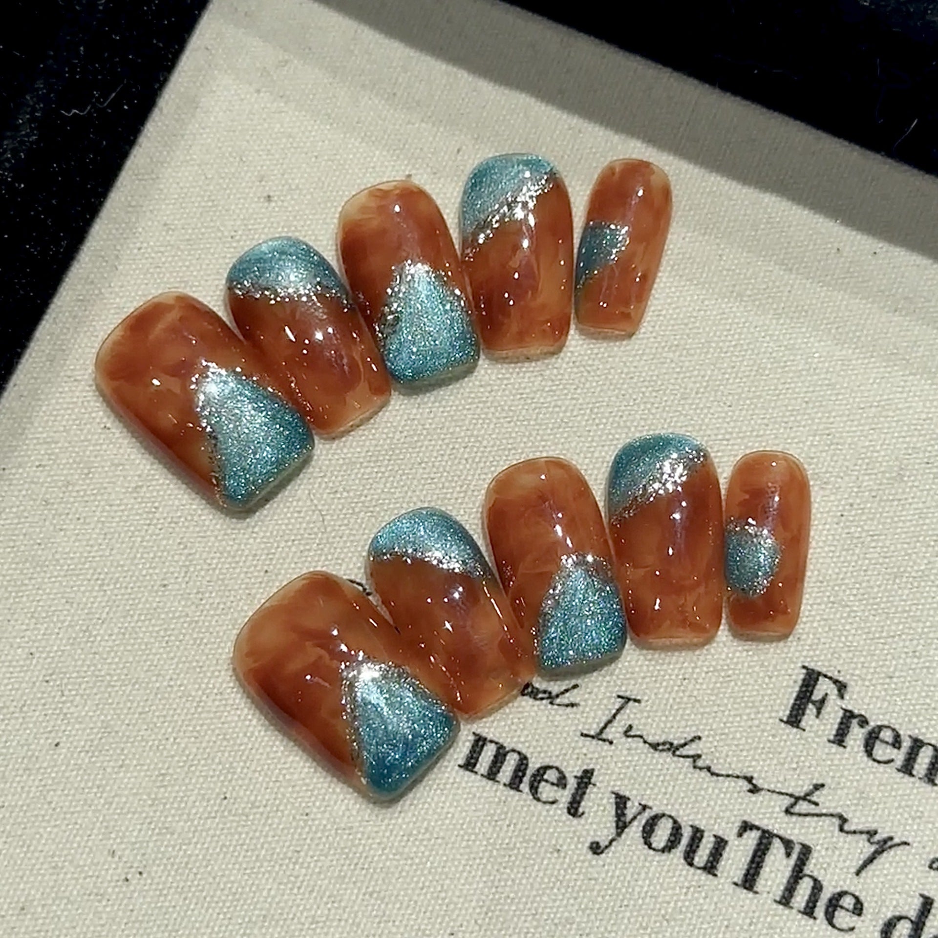 Y-H Dusk Flame 2369
