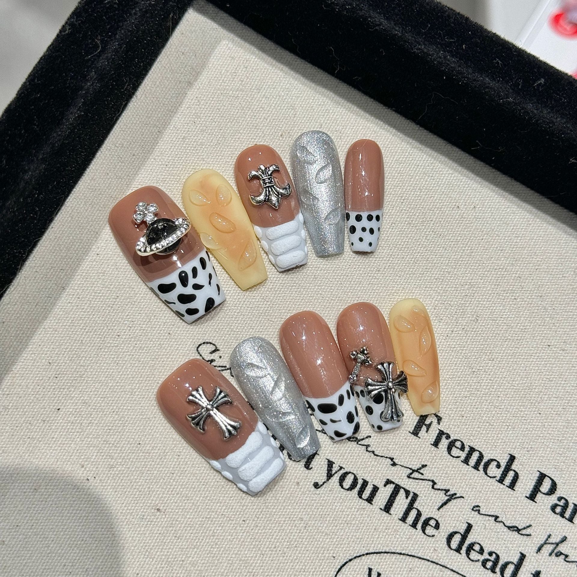 Y-H  hand made press on nails Winter Gradient 2433