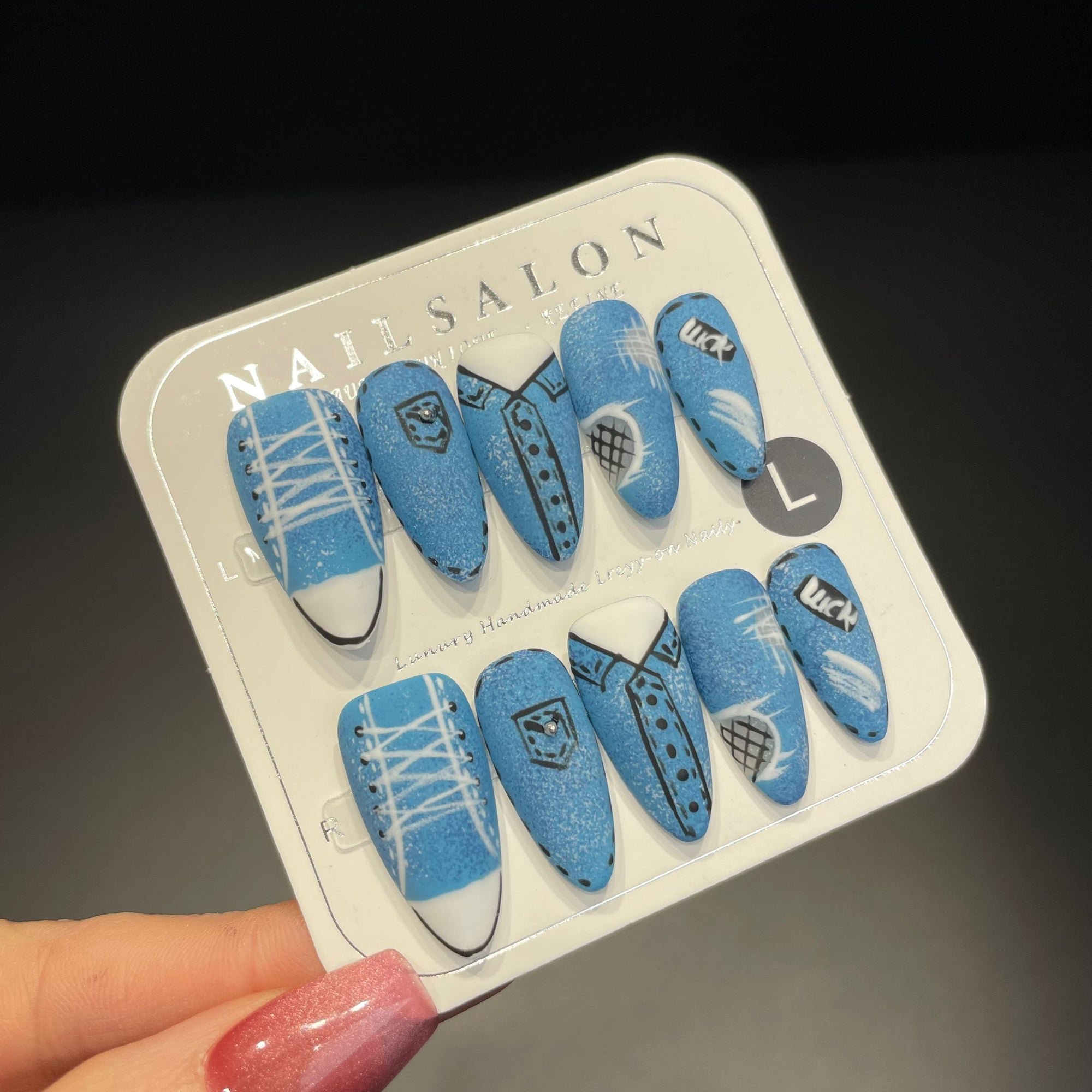 Handmade Press On Nails Medium Stiletto Hand-painted canvas