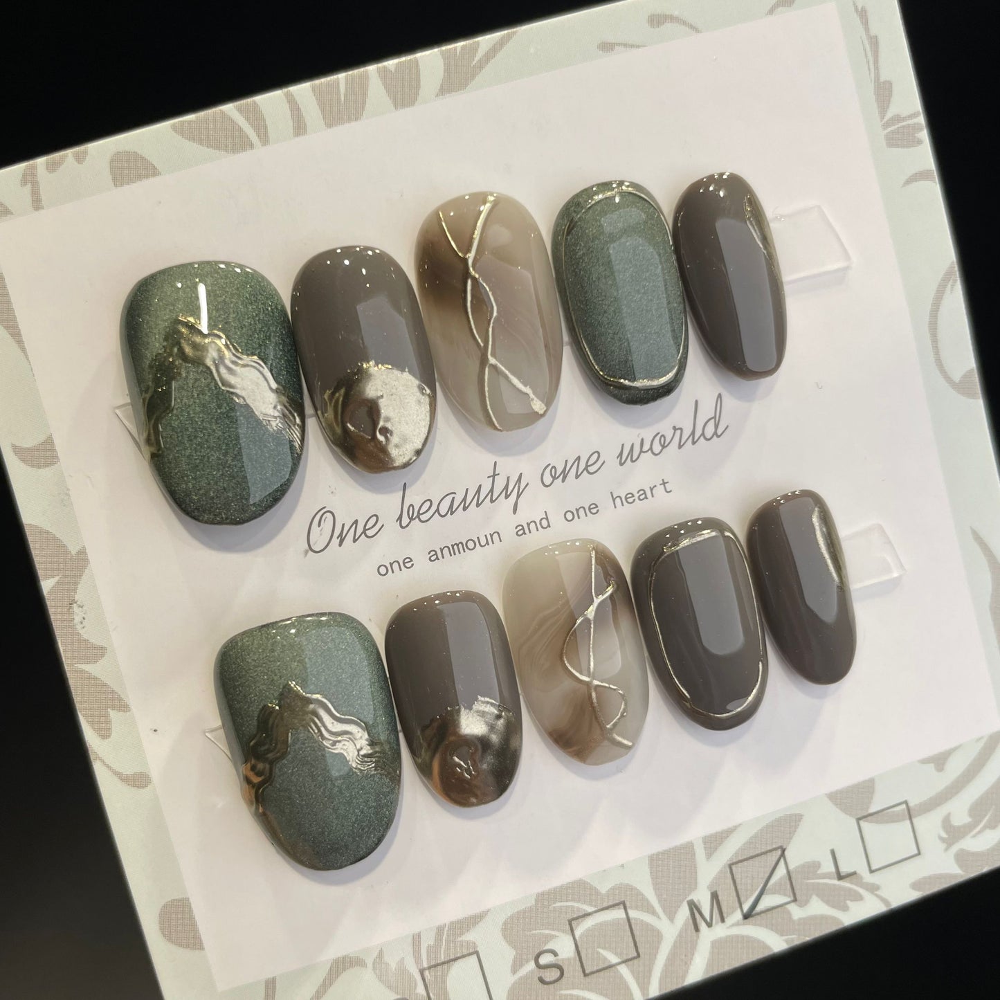 Handmade Press On Nails Short Oval Gray and green gold