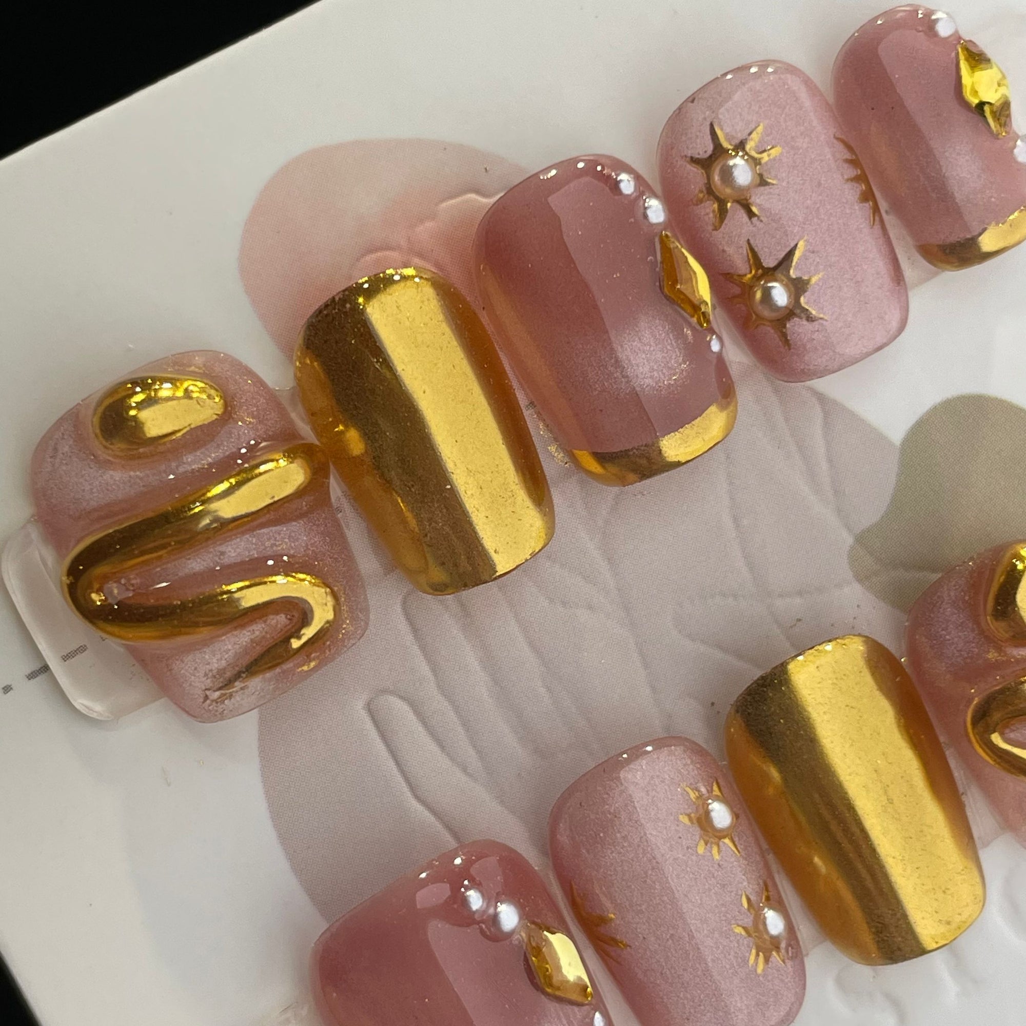 Handmade Press On Nails Short Coffin Pink golden snake-YiH