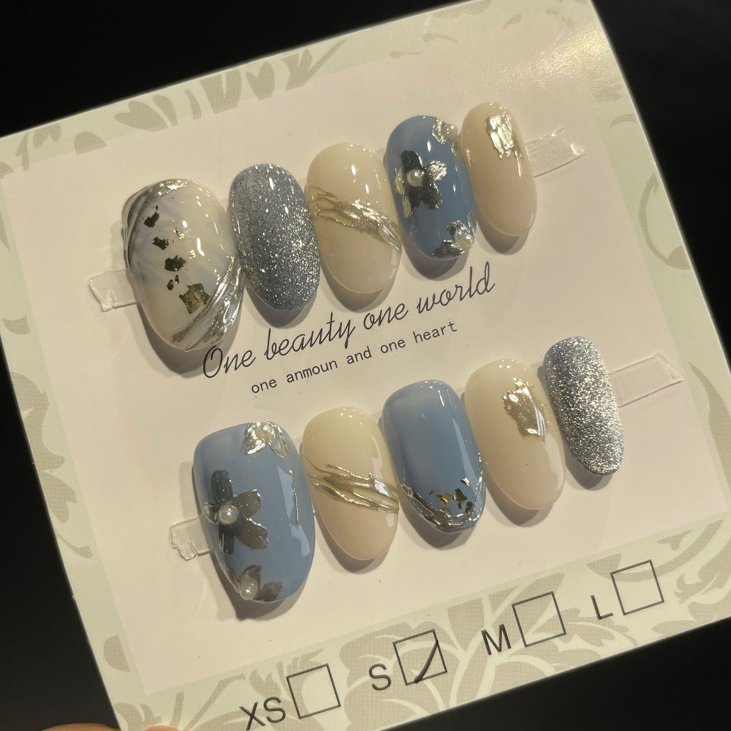 Handmade Press On Nails Short Oval Blue sky and white clouds