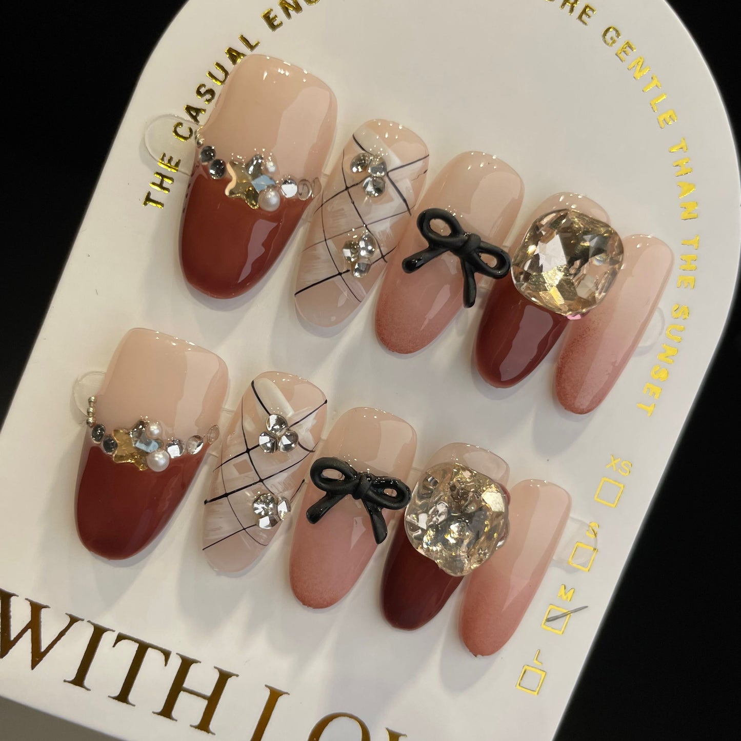 Handmade Press On Nails Medium Almond An elegant bow