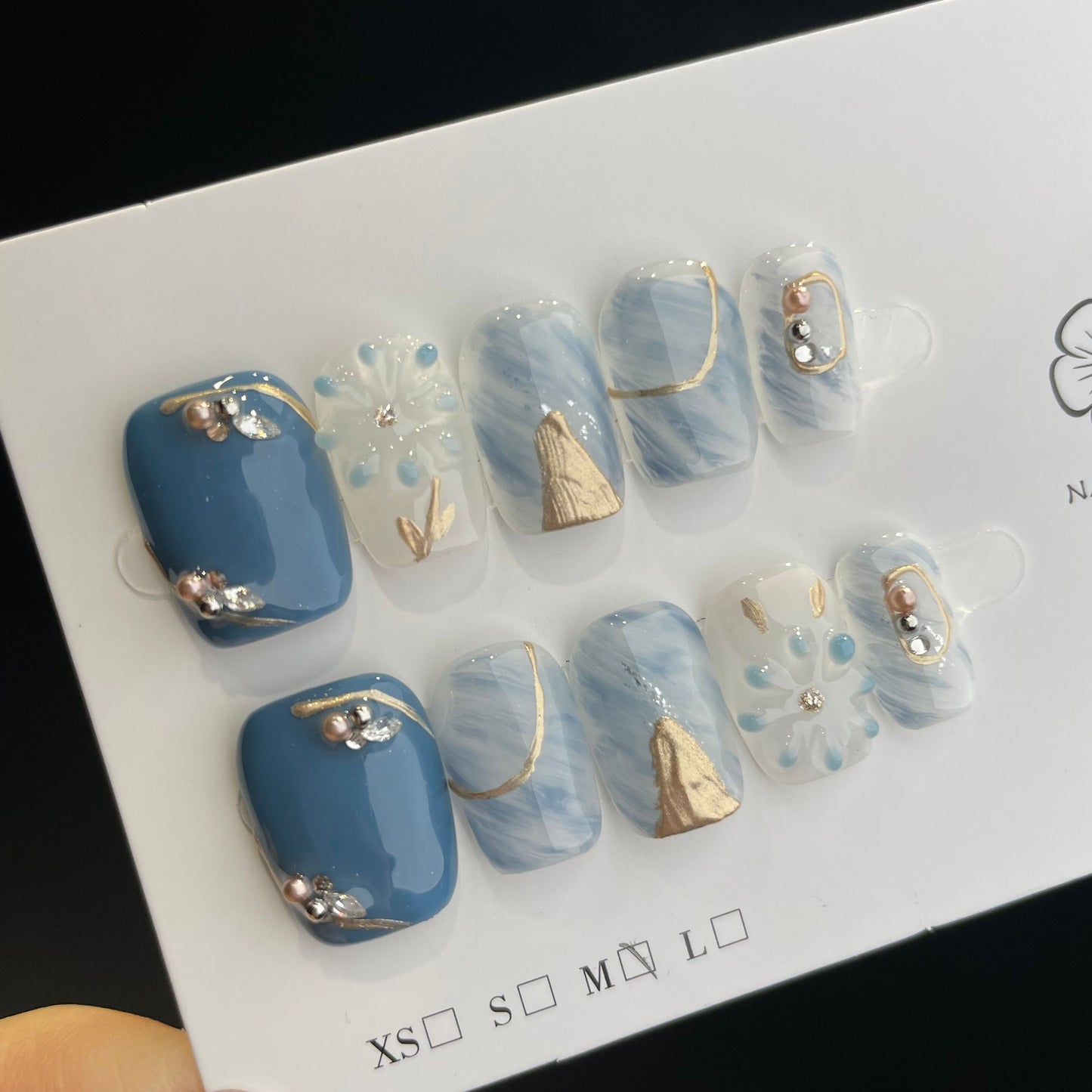 Handmade Press On Nails Short Coffin Blue ice flower-DaH