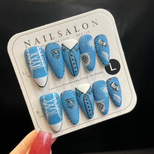 Handmade Press On Nails Medium Stiletto Hand-painted canvas