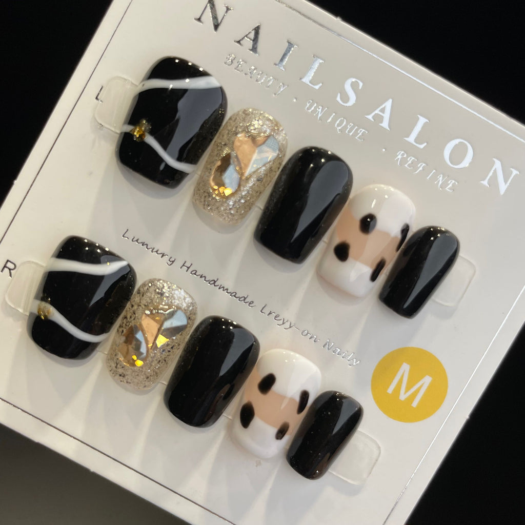 Handmade Press On Nails Short Coffin Creative black and white