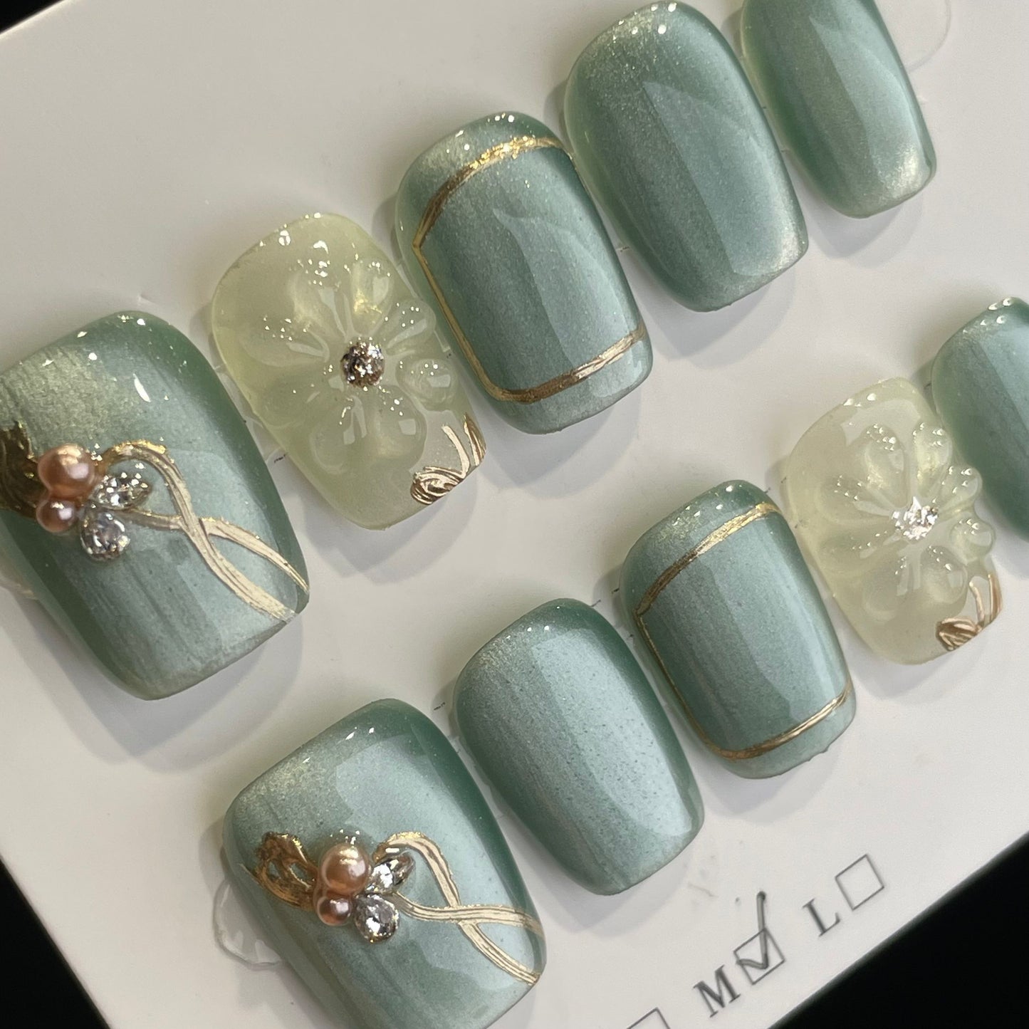 Handmade Press On Nails Short Coffin Green ice flower-DaH