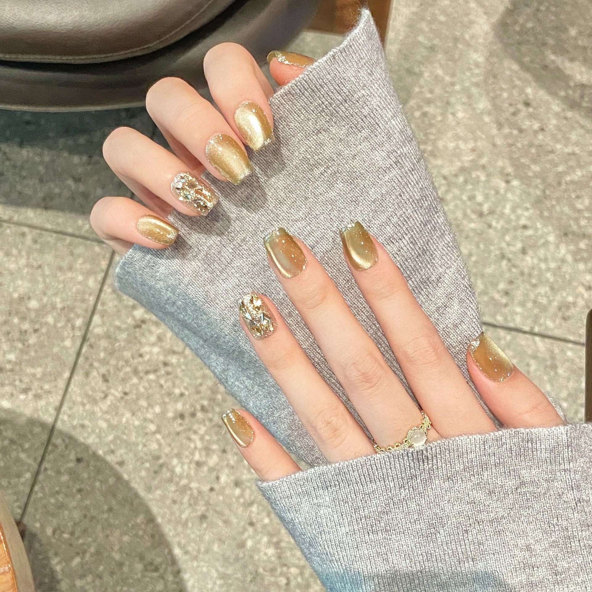 Handmade Press On Nails Short Coffin Elf cat eyes