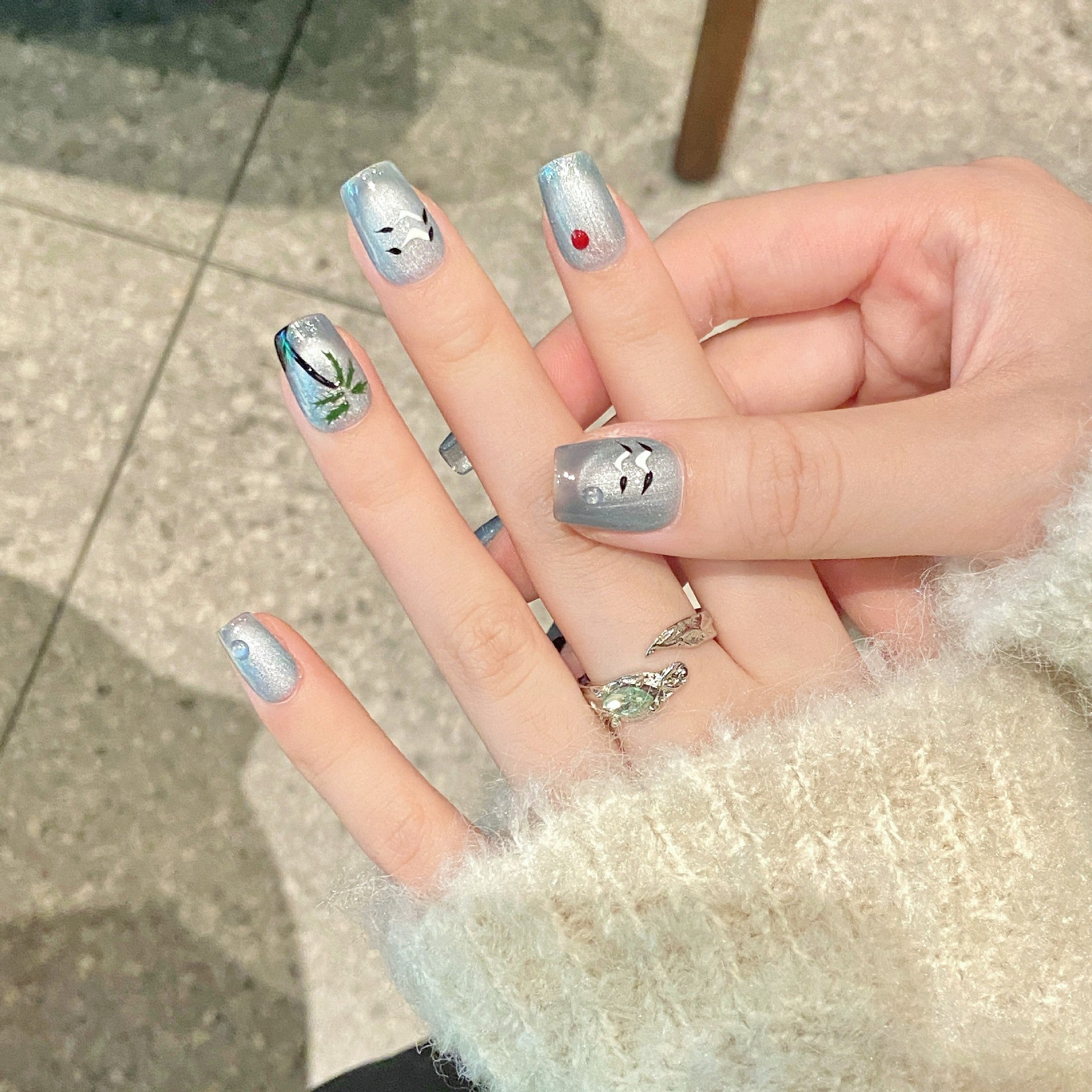 Handmade Press On Nails Short Coffin Under the coconut tree