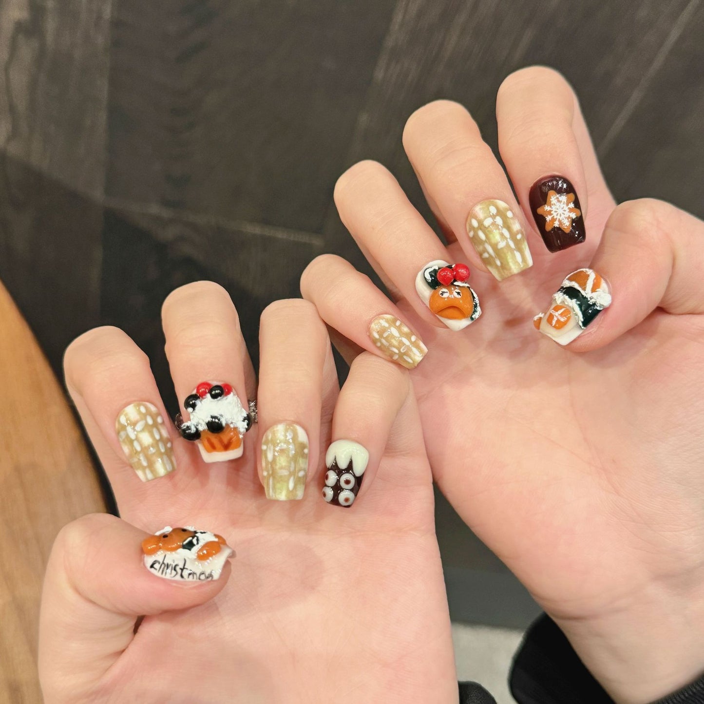 Handmade Press On Nails Short Coffin Three-dimensional bear