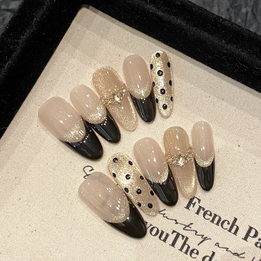 Handmade Press On Nails Medium Almond Black gold Hepburn