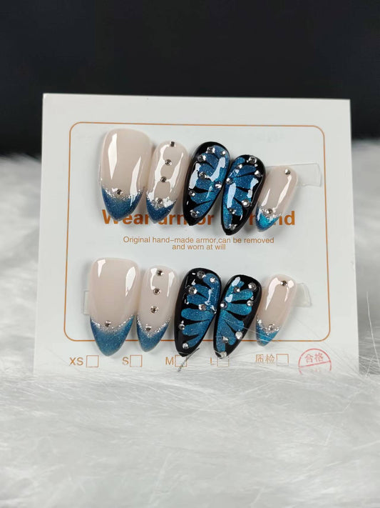 Noble two-tone design Handmade nails JC0131