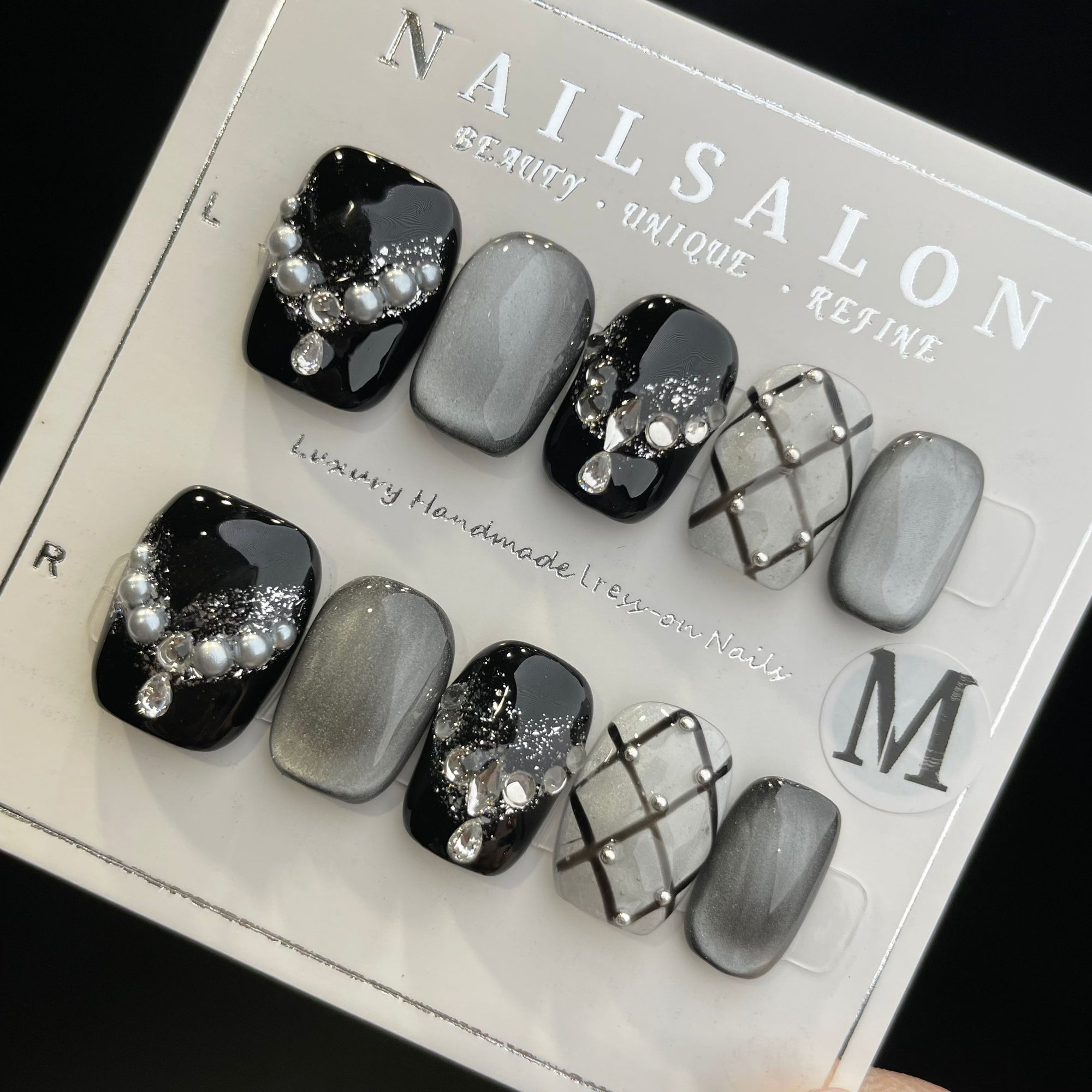Handmade Press On Nails Short Coffin Black cat-eye necklace-YiH