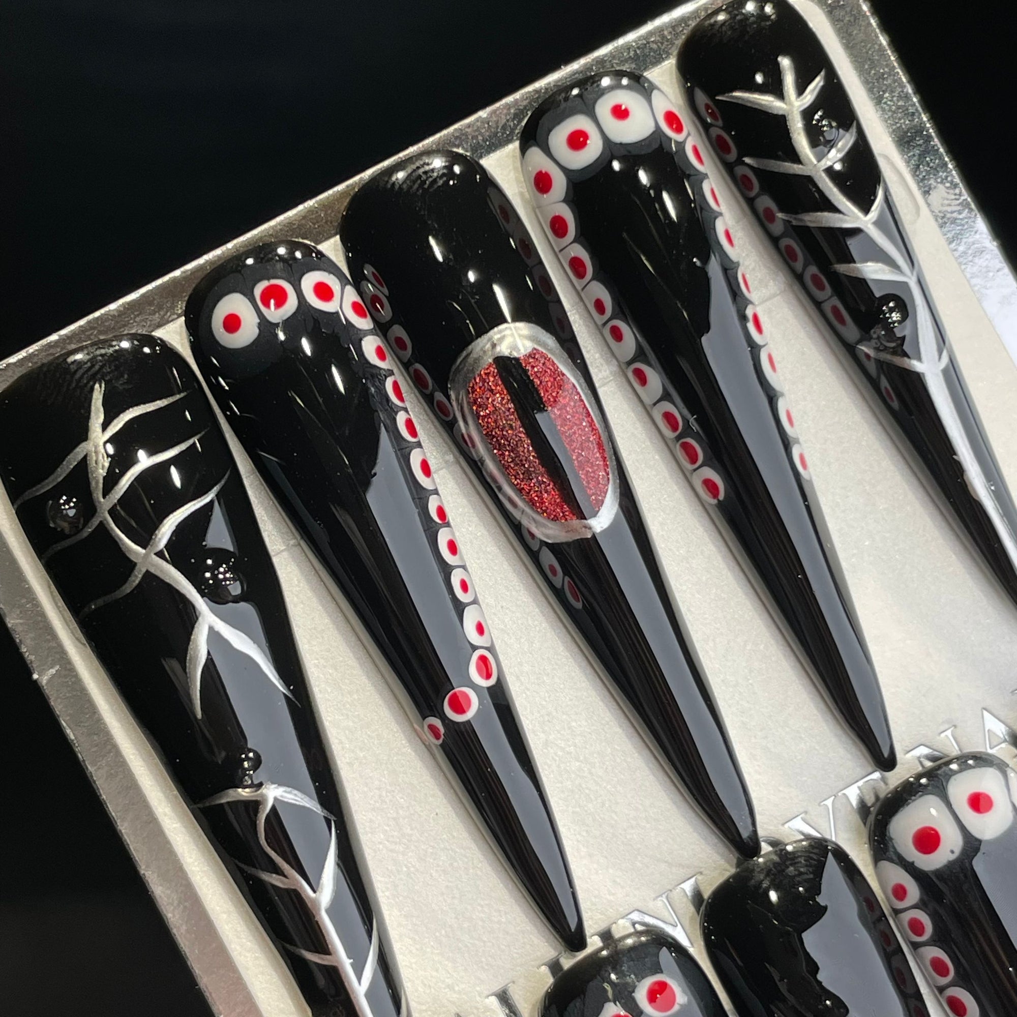Handmade Press On Nails Extra-Long Stiletto Snake's eye-YiH