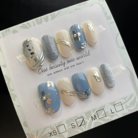 Handmade Press On Nails Short Oval Blue sky and white clouds