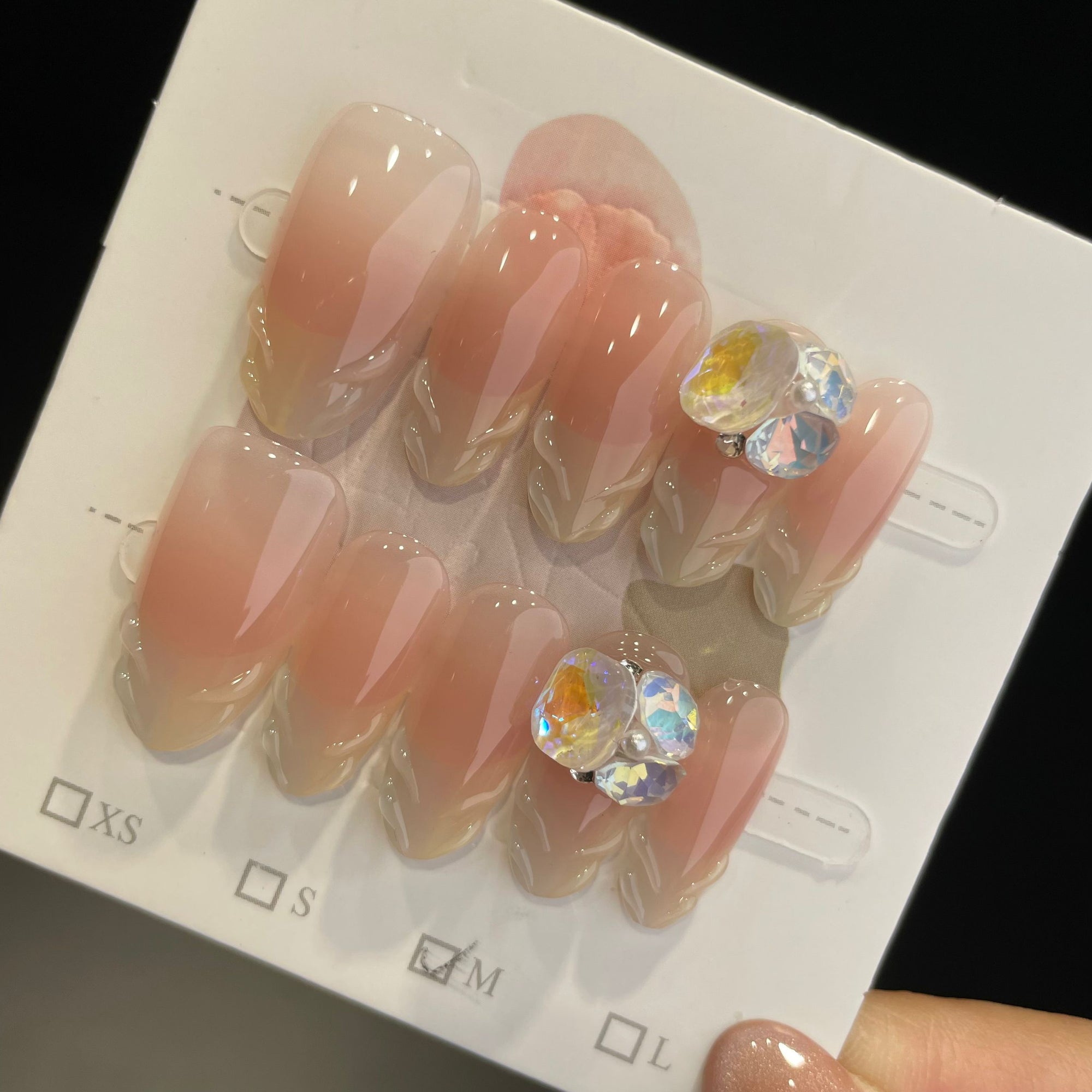 Handmade Press On Nails Medium Almond Line method