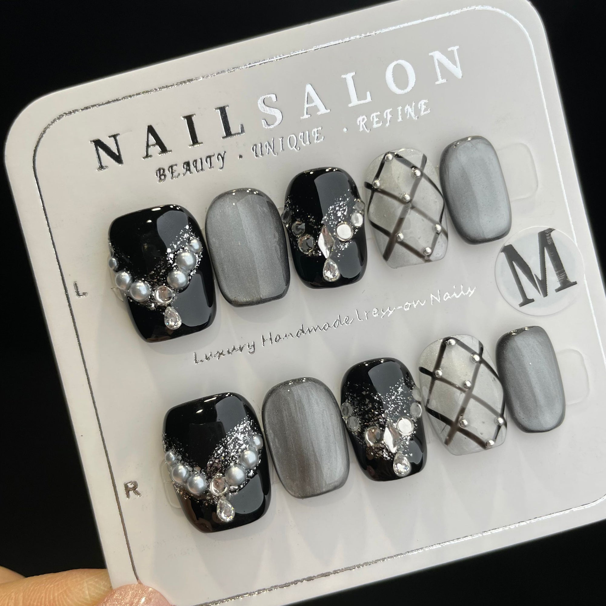 Handmade Press On Nails Short Coffin Black cat-eye necklace-YiH