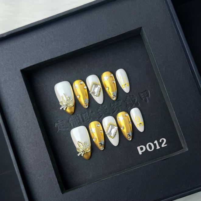 Handmade press on nail P012