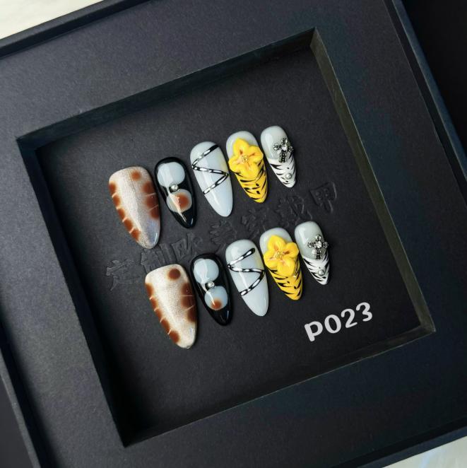 Handmade press on nail P023