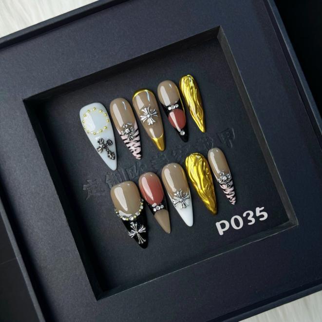 Handmade press on nail P035