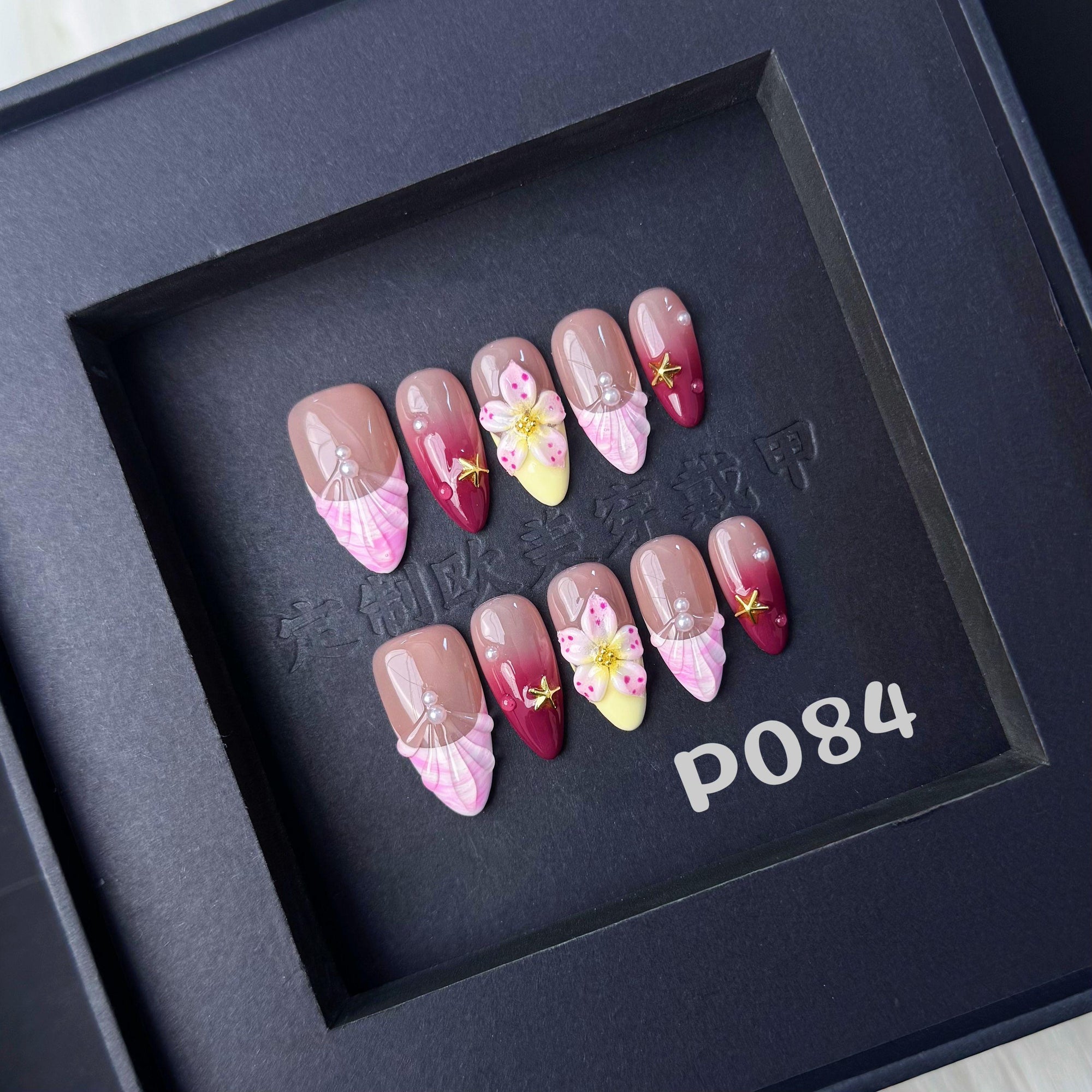 Handmade press on nail P084
