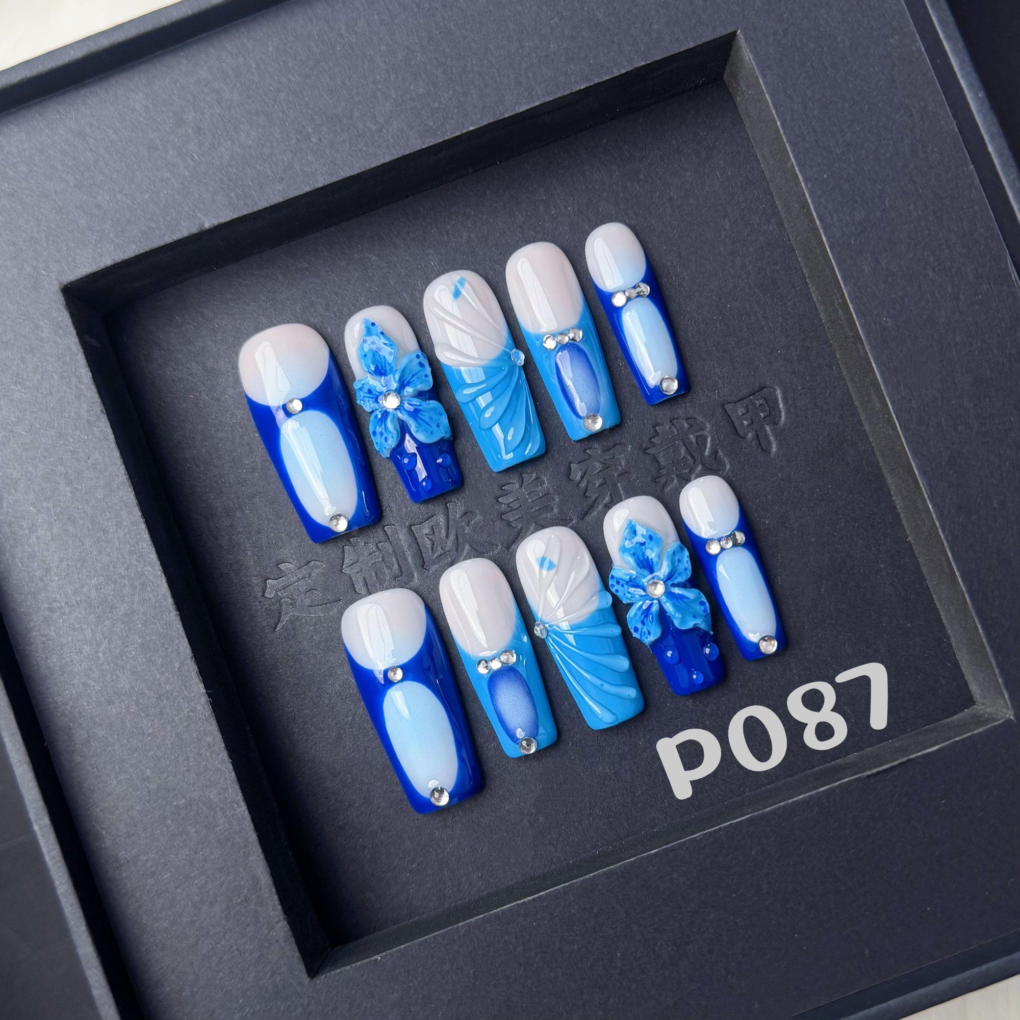 Handmade press on nail P087