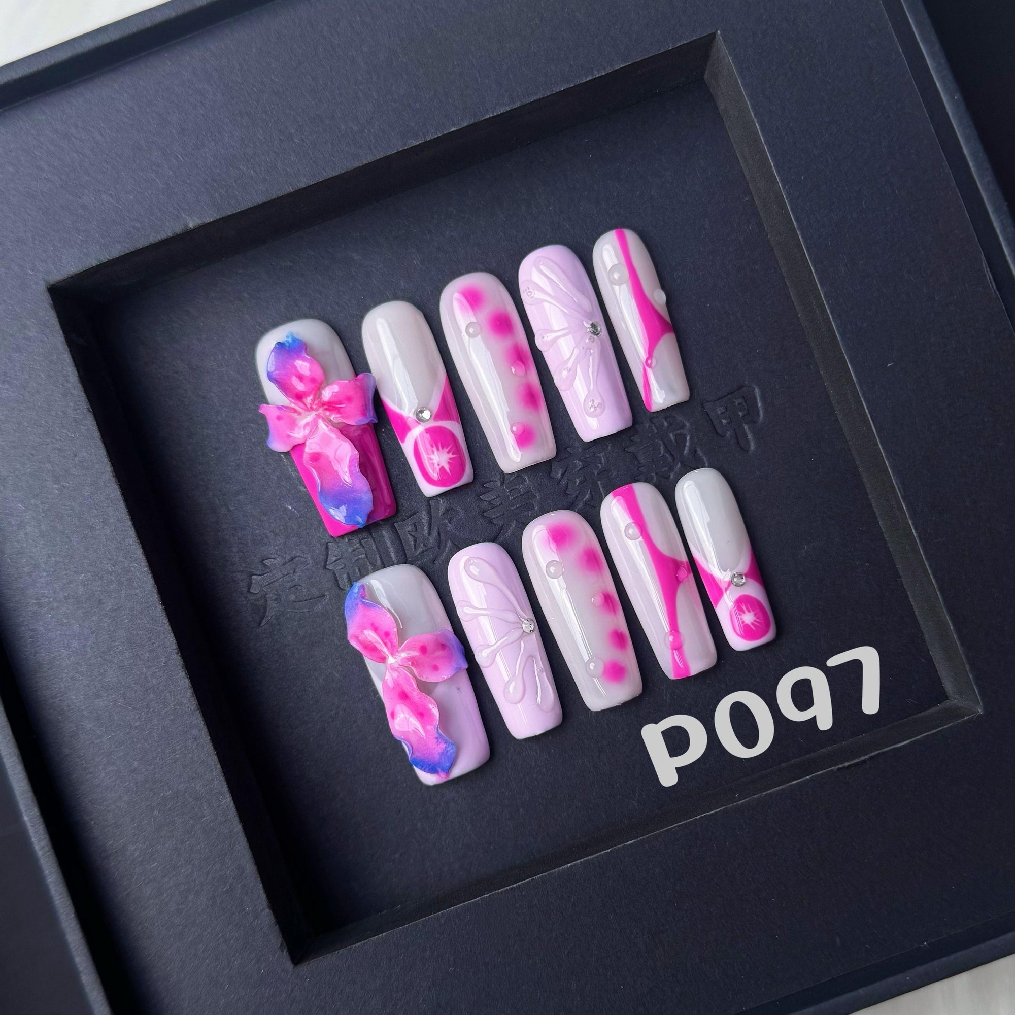 Handmade press on nail P097