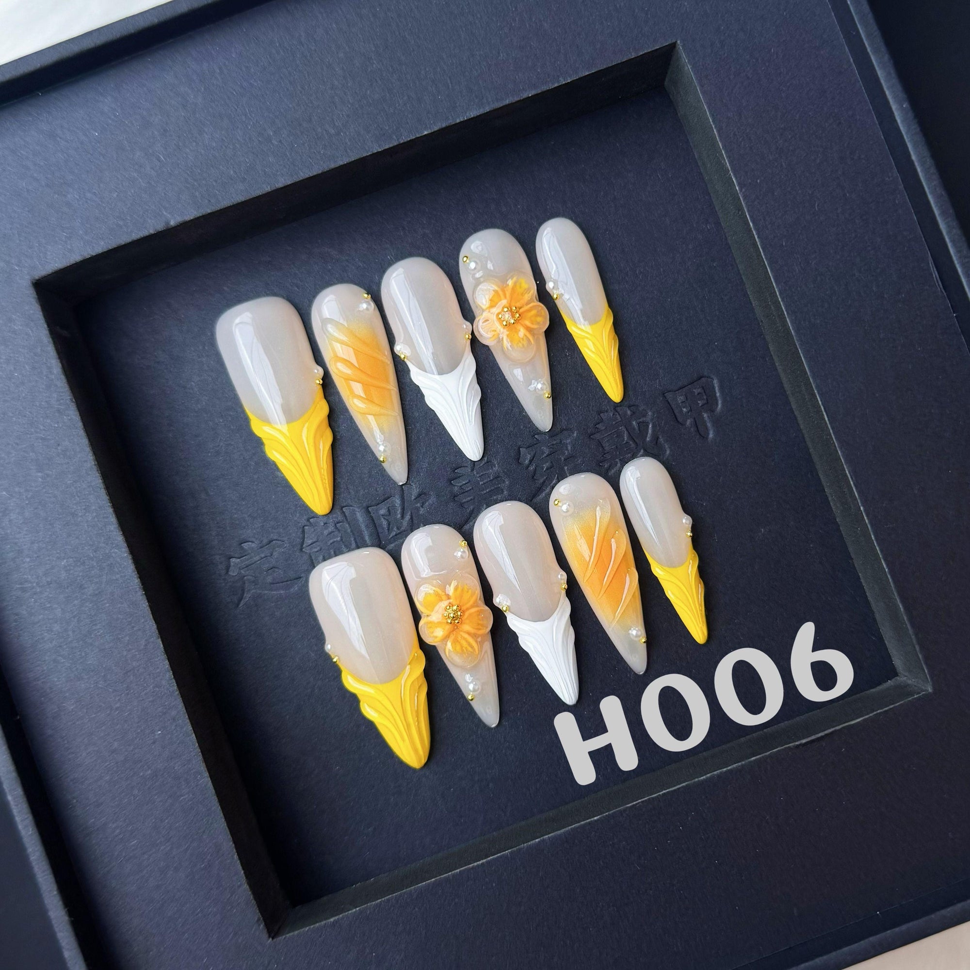 Handmade press on nail H006