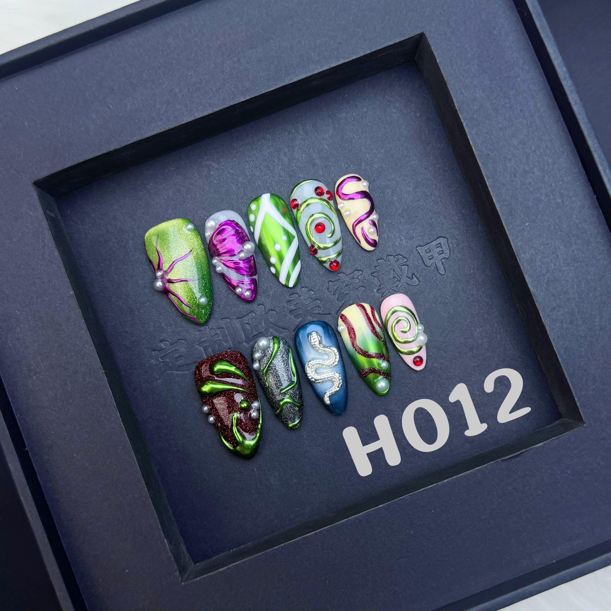 Handmade press on nail H012