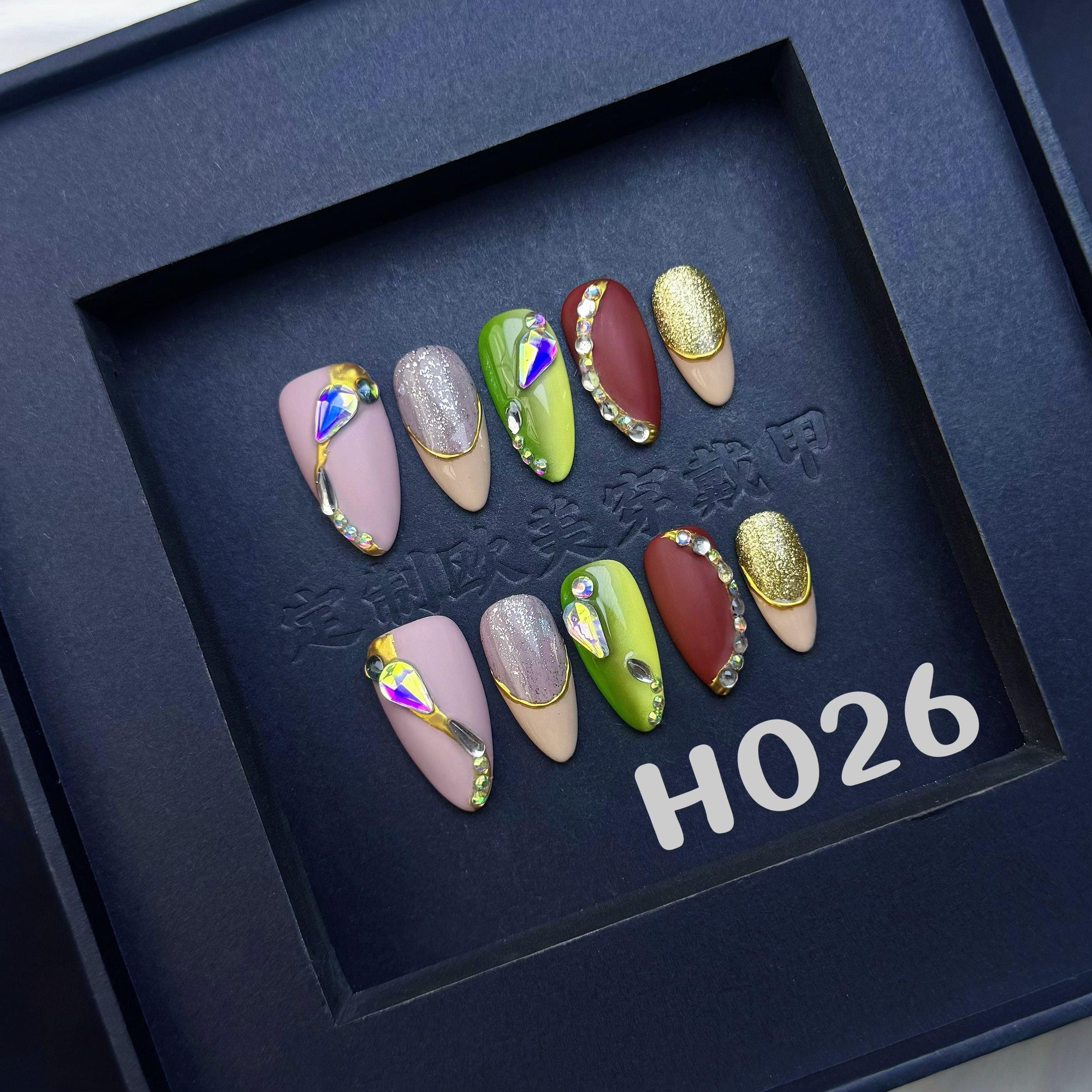 Handmade press on nail H026