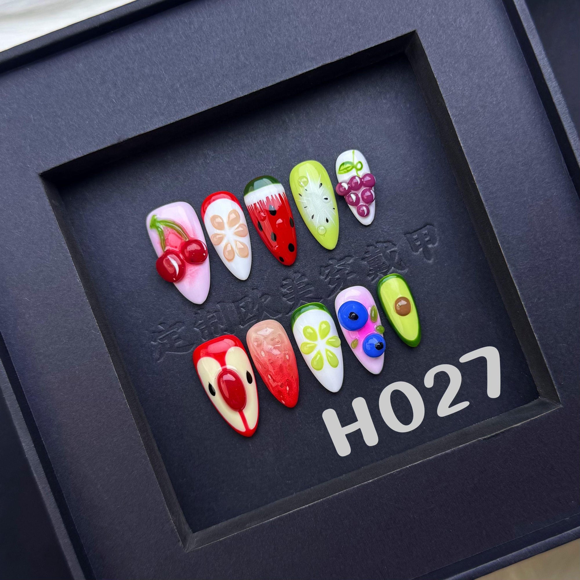 Handmade press on nail H027