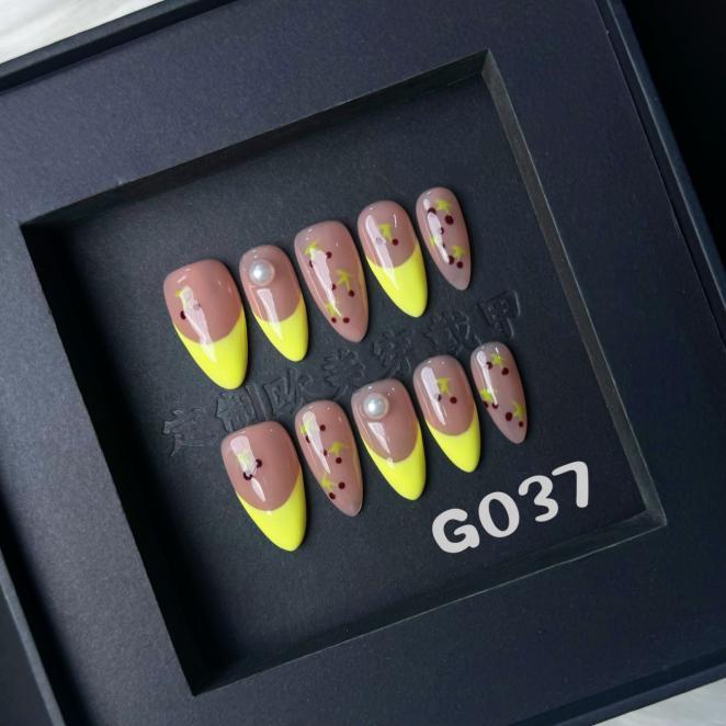 Handmade press on nail G037