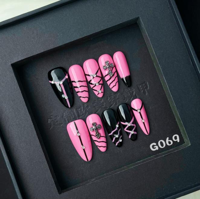 Handmade press on nail G069