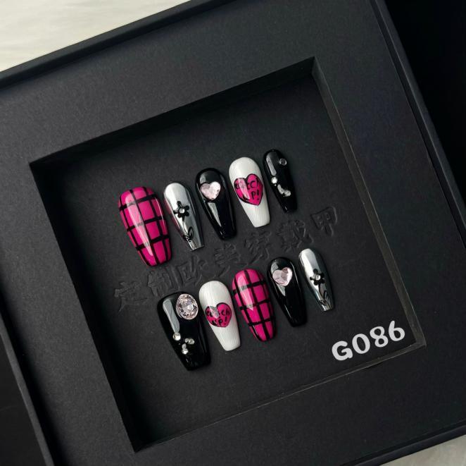 Handmade press on nail G086