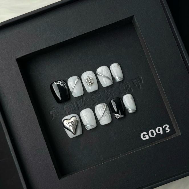 Handmade press on nail G093