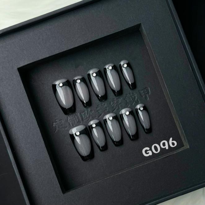 Handmade press on nail G096