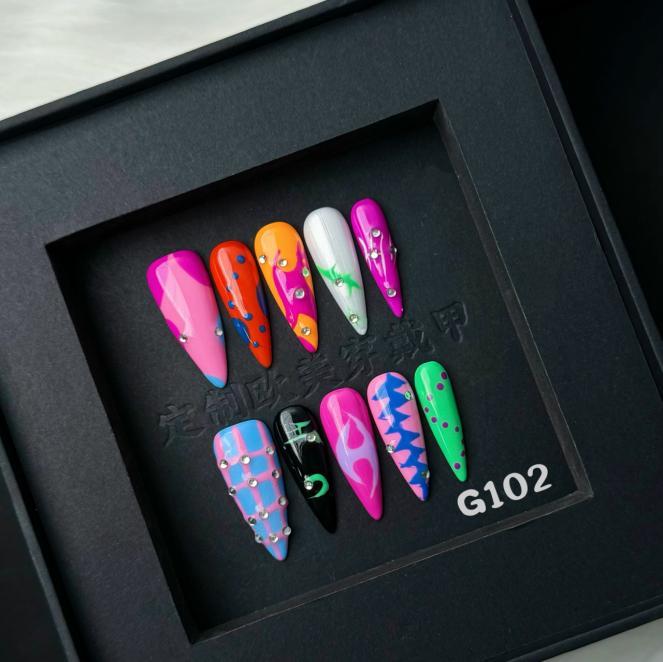 Handmade press on nail G102