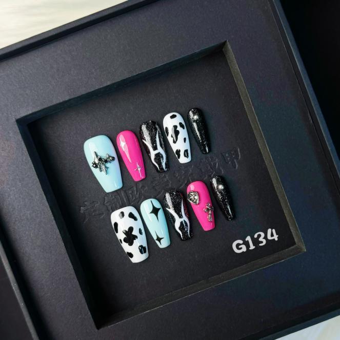 Handmade press on nail G134